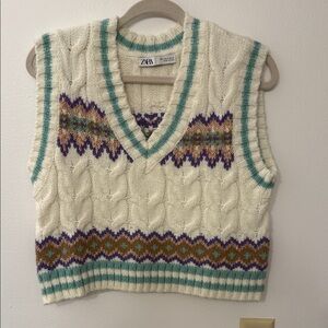 Zara Women's Cream V-Neck Sweater Vest with Multicolor Accents